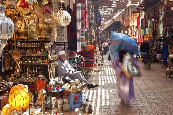 1 Day Guided Tour in Marrakech from Agadir - Lunch and extra fees affect the real price