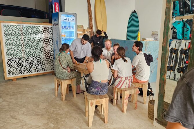 2 hours Essaouira Surfing Lesson - The first skills: board position and paddling