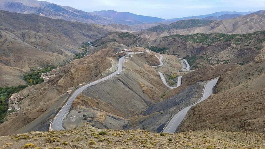 3 Days - 2 Nights Desert Tour From Marrakech with Camel Ride - Ouarzazate and the road to the Dades Valley