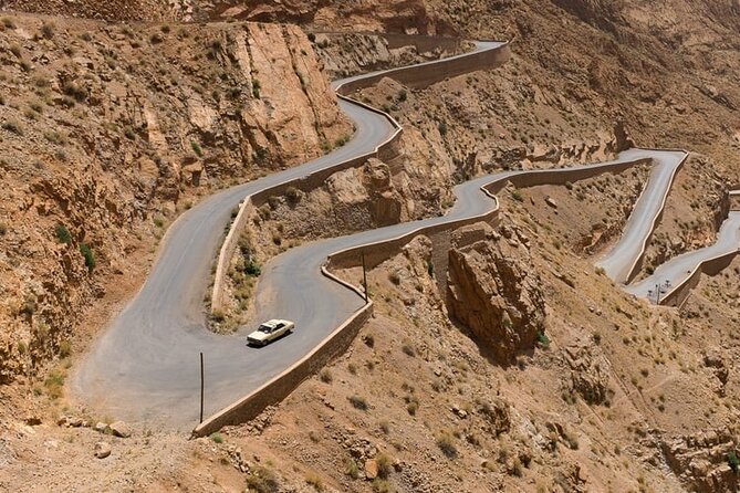 3-Days Morocco Desert Tour from Marrakech to Marzouga - Day two: Todra Gorge and the golden dunes of Erg Chebbi