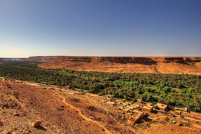 3-Days Sahara Desert Tour from Fez to Marrakech - Day one: from Ifrane’s rooftops to the Sahara