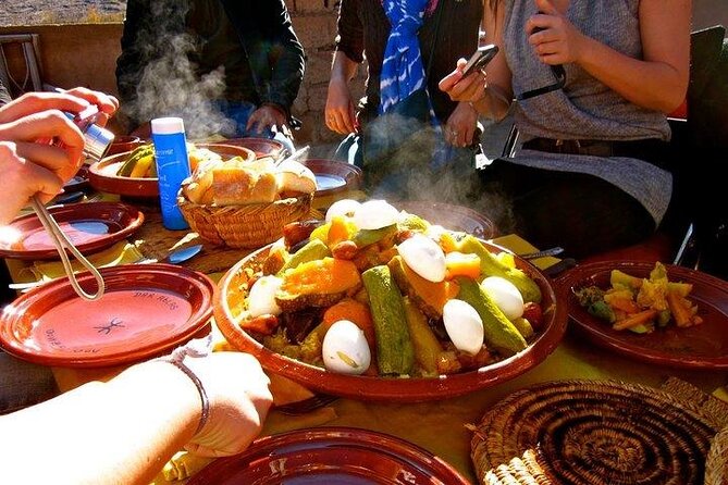 5 Days Private Tour from Casablanca to Fes and Sahara Desert - Rabat and Meknes: a strong first day