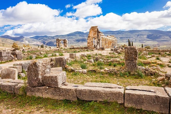 A Wonderful Private Day Trip to Volubilis, Moulay Driss Zarhoun, Meknès from Fez - A quiet pause at Sidi Chahed reservoir