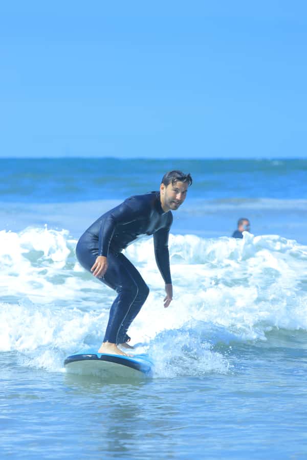 Agadir: Beginner Surf Lesson – Equipment Included - Othman’s teaching style and the value of close coaching