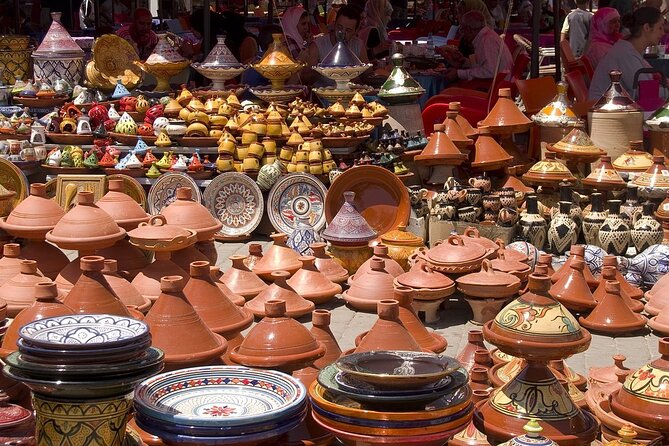 Agadir guided city tour half-day trip - A quiet pause at Jardin de Olhao
