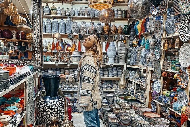 Agadir: Guided city tour with Kasbah and Souk El Had - One hour inside Souk El Had
