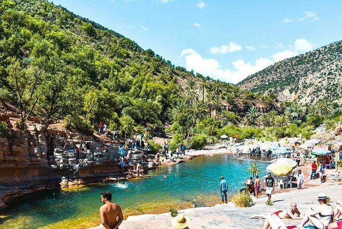 Agadir or Taghazout: Paradise Valley Atlas Mountain - Entering Paradise Valley and the rocky canyon