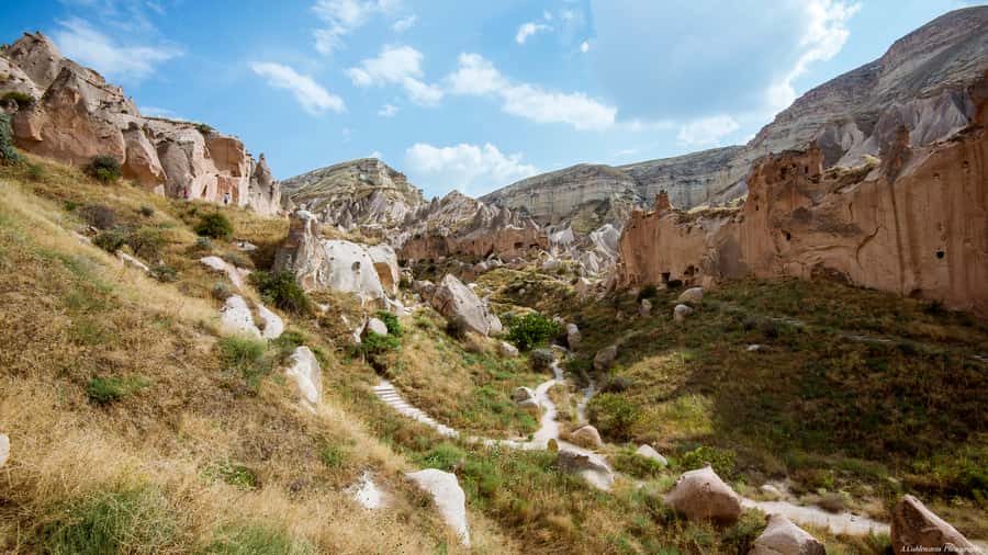 Agadir or Taghazout: Paradise Valley Atlas Mountains - A short walk into Paradise Valley
