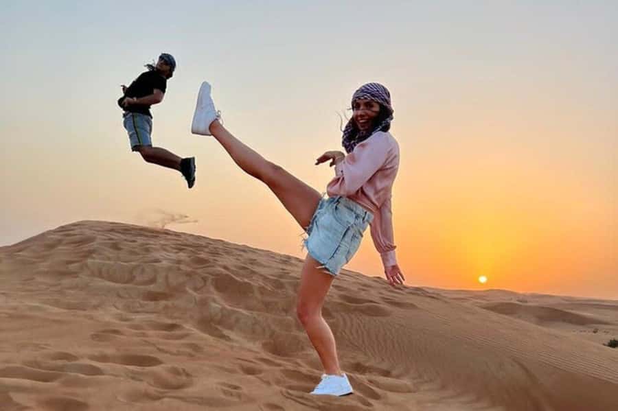 Agadir: Sandboarding Guided Experience & Visit to the Canyon - Guide style and the small extras
