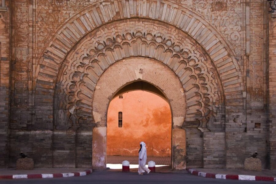 Agadir/Taghazout: Marrakech Trip with Licensed Tour Guide - Lunch, rooftop views, and the cost question