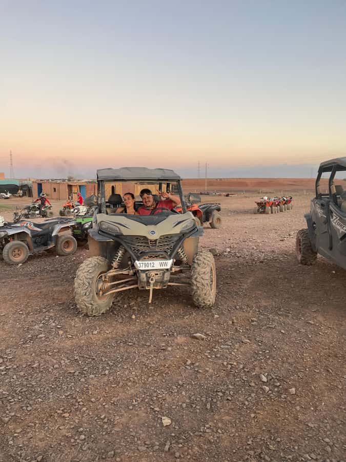 Agafay Desert 4-Seater Buggy Experience | Family & Premium - Guides, safety, and the private format