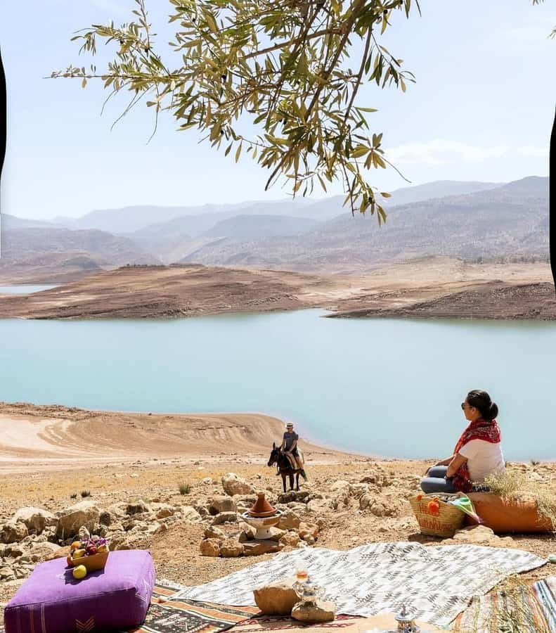 Agafay Desert & Atlas Mountain & Camel Ride Day Trip & Lunch - Berber villages and local customs