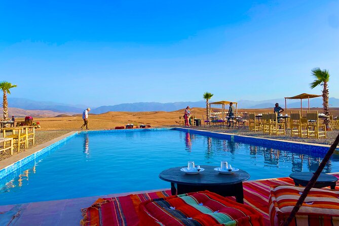 Agafay Desert: Dinner + Show with Quad Bike & Sunset Camel Ride - Dinner at a desert camp