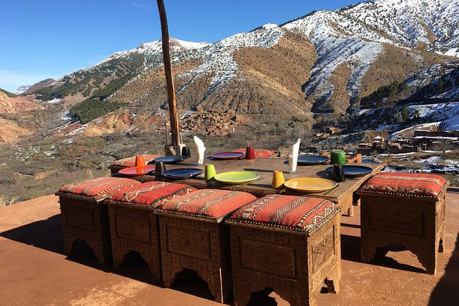 All Inclusive Atlas Mountains & 5 Valleys Day Tour from Marrakech - Guides, group size, and the road experience
