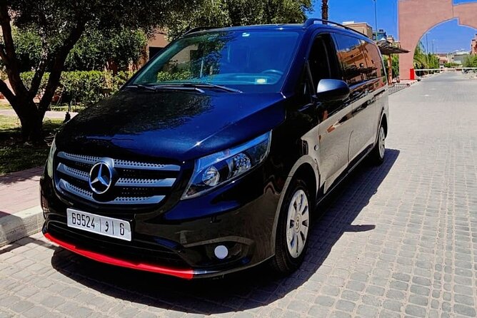 Amazing airport pickup/ drop off in Casablanca/ safe&easy - The ride into Casablanca