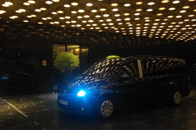 Amazing airport pickup/ drop off in Casablanca/ safe&easy - Communication, flight changes, and waiting time