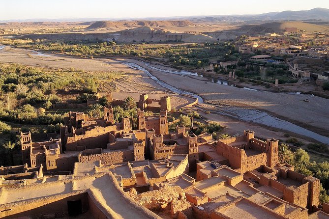 Atlas Mountains - Ancient Ait Ben Haddou Day Tour from Marrakech - Tea and conversation with a Berber family