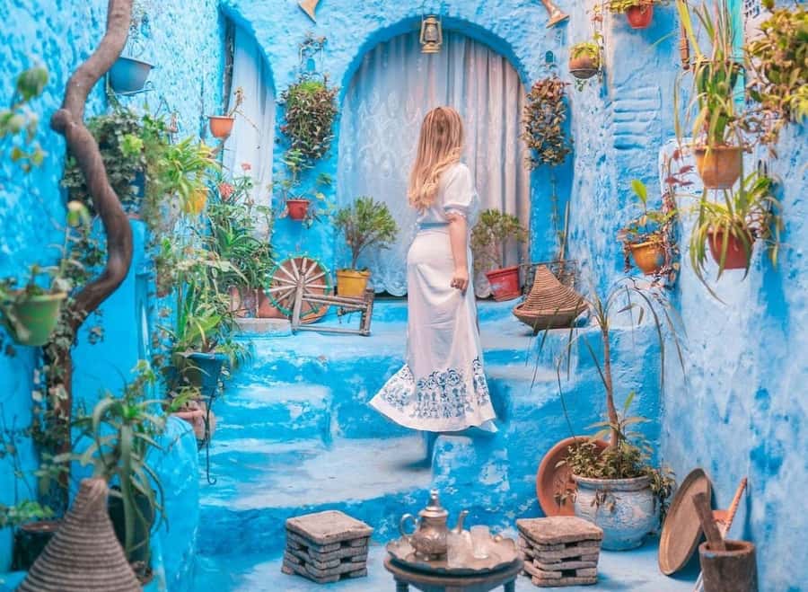 Blue City magic: Affordable Day Trip from Fez to Chefchaouen - Four hours around Bab Sour and the blue medina