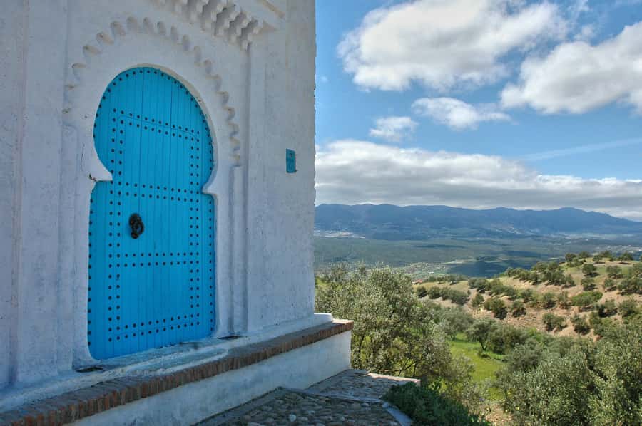 Blue City magic: Affordable Day Trip from Fez to Chefchaouen - What the ride is really like