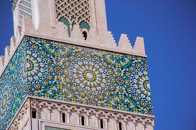 Casablanca Airport Layover Tour with Return to Airport or Hotel Dropoff - Ain Diab and the Atlantic promenade