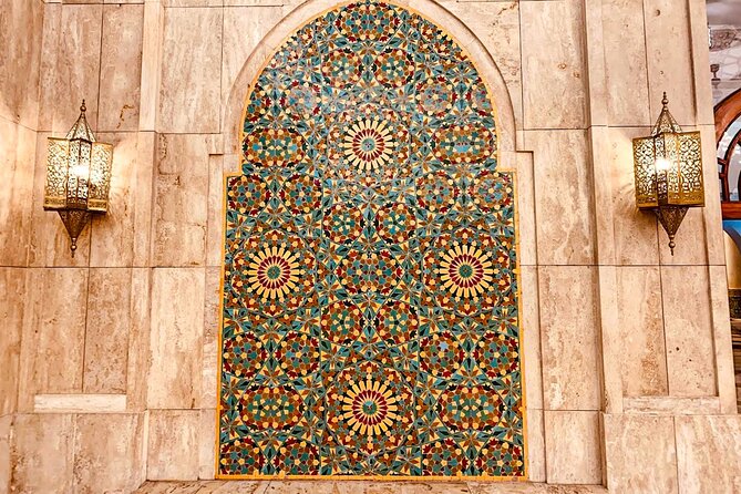 Casablanca City Tour: Hassan II Mosque, Arab League Park & Sights - Arab League Park and Notre Dame of Lourdes