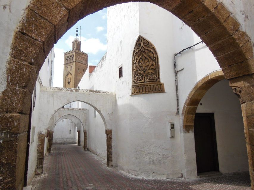 Casablanca City Tour with Hotel Pickup and drop off - Mohammed V Square and United Nations Square