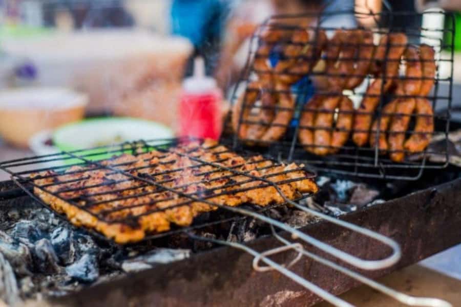 Casablanca: Food Tour with Tastings in Quartier Habous - Central Marketplace, seafood, and the value of local introductions