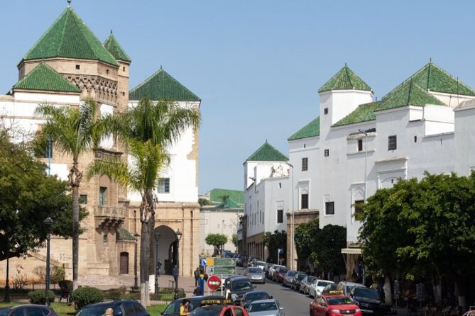 Casablanca Guided Tour with professional guide and lux vehicle - The Old Medina’s narrow streets