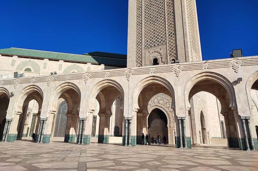 Casablanca: Hassan II Mosque Premium Tour with Entry Ticket - The details you will hear about