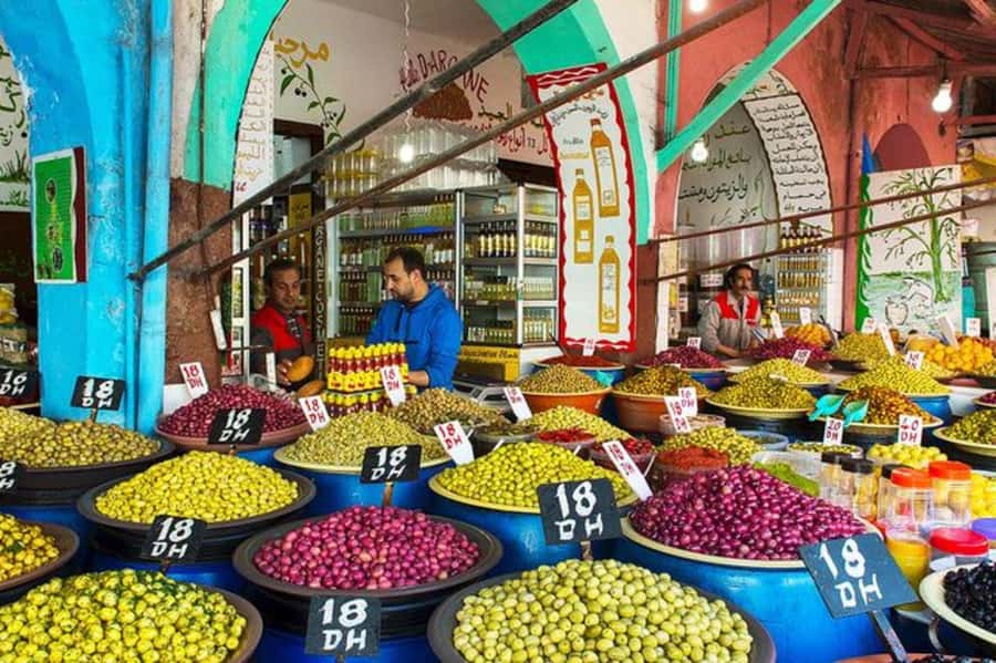 Casablanca: Layover Sightseeing Tour with Airport Transfer - Habbous offers a calmer shopping stop