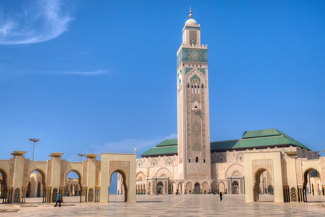 Casablanca Layover Tour with Round-Trip Airport Transfer - Markets, food, and the Corniche