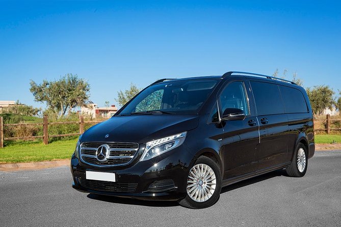 Casablanca Mohamed V Airport to Hotels Private Arrival transfer - The drive into Casablanca