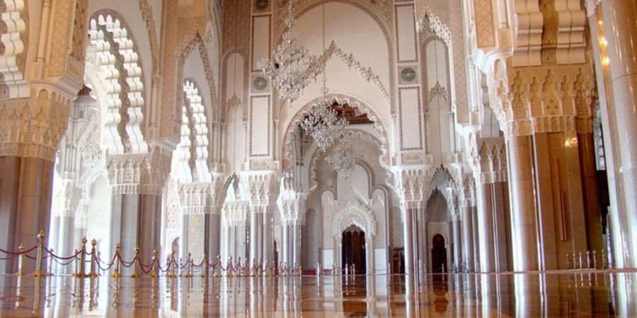Casablanca: Private Guided Tour - Mohammed V Square explains Casablanca’s public face