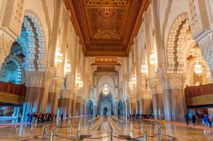 Casablanca: Private Guided Tour with Hassan II Mosque Ticket - The old city, Rick’s Café, and Casablanca’s first impressions