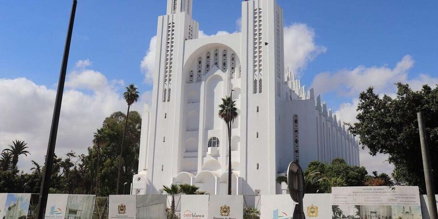 Casablanca: Private Guided Tour with lunch - Mohammed V Square shows the city’s public face