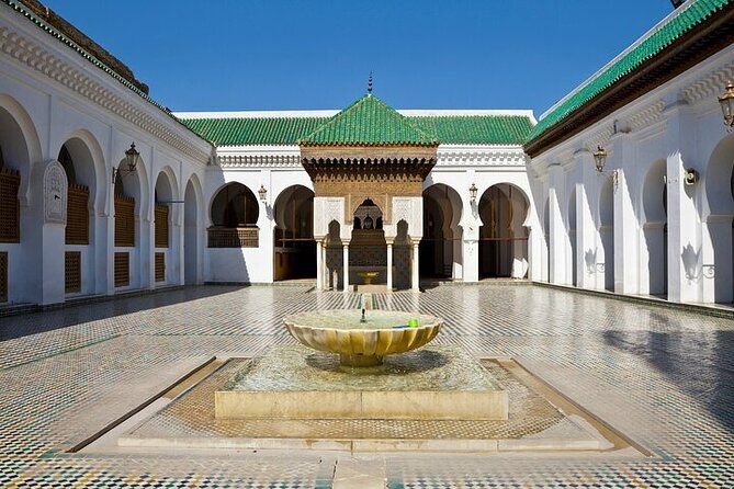 Casablanca to Fez Private Transfer with Full Fez Tour and Lunch - Kairaouine Mosque and the old university