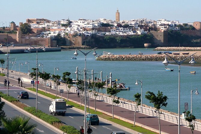 Casablanca to Rabat Full-Day Trip - The drive and small-group setup