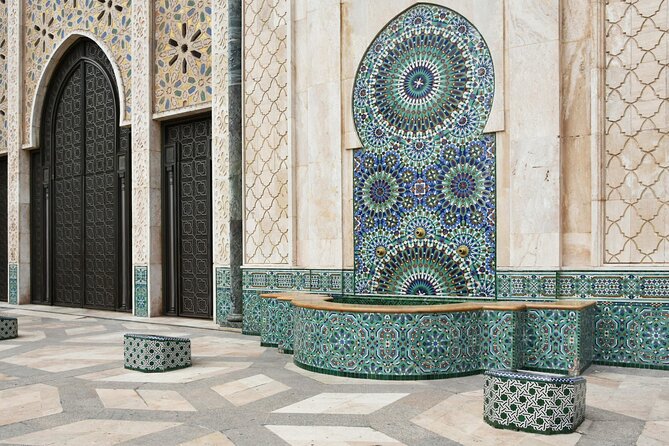 Casablanca Tour : Casablanca City Guided tour with lux vehicule - Casablanca in a nutshell