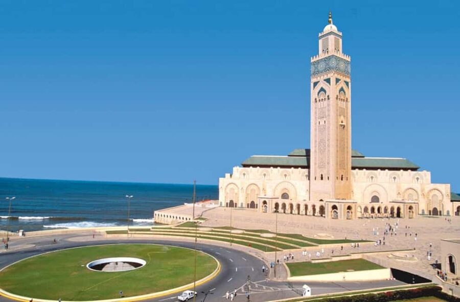 Casablanca: Tour & Guided Mosque Ticket Cruise Excursion - The food and mint tea stop