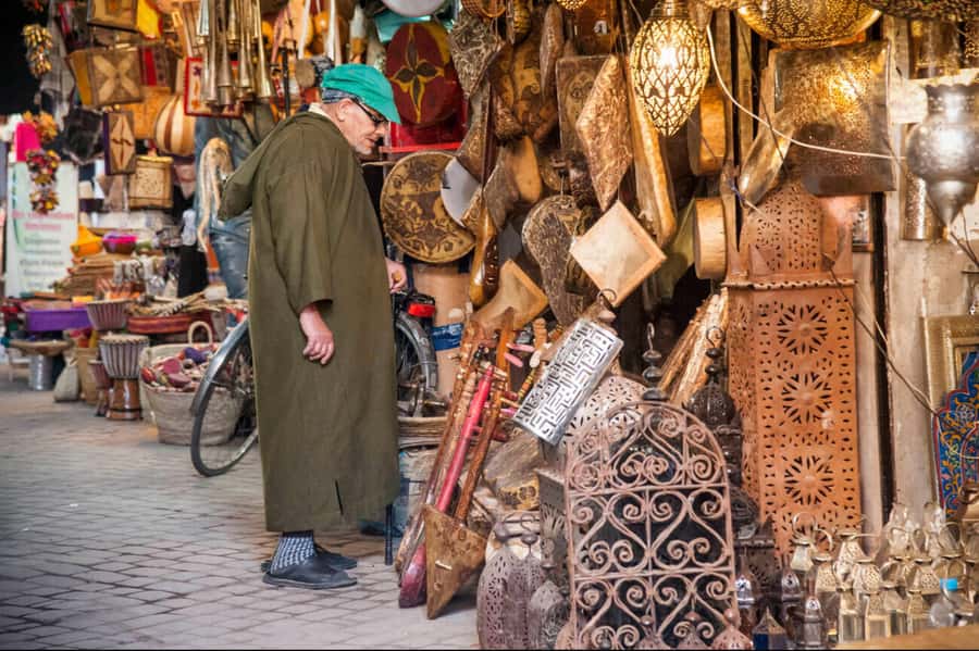 Casablanca: Traditional Souks Shopping Private Tour - Pottery, tagines, antiques, and handmade goods
