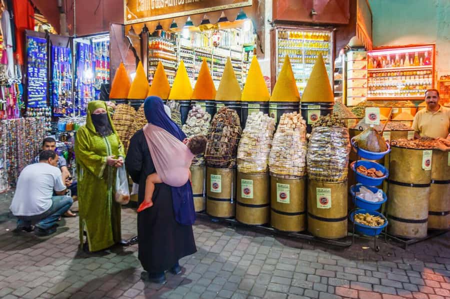 Casablanca: Traditional Souks Shopping Private Tour - A guide can make or break the shopping experience