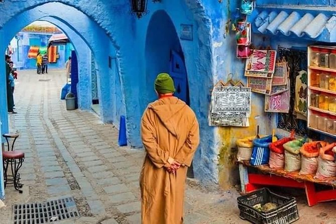 Chefchaouen Day Trip! The Blue Pearl - Arriving in Chefchaouen’s blue old town