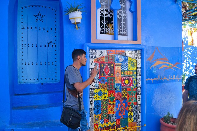 Chefchaouen with Local Eyes Guided Walking Tour - What the private format changes