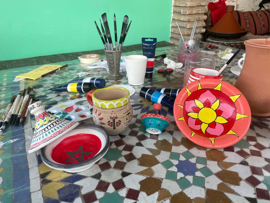 Creative Painting on Fes Pottery - Finding the house from Bab Boujloud