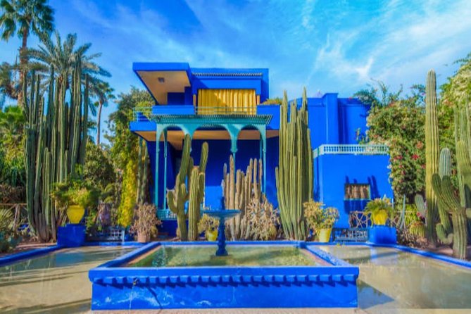 Day Trips from Agadir to Marrakech with Amazing guide - Marrakech souks and the craft streets
