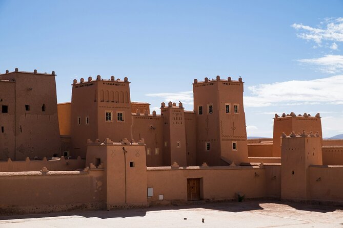 Desert Trip Merzouga Erg Chebbi 6 Days From Agadir via Marrakech - The private vehicle and guide make the difference