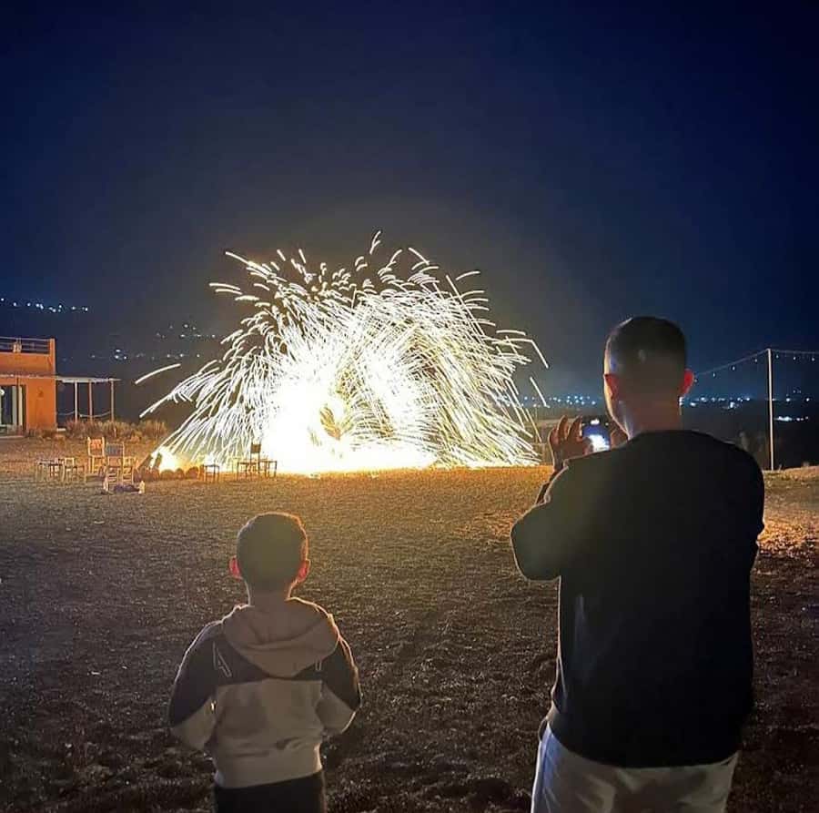 DINNER IN AGAFAY DESERT UNDER THE STARS WITH SHOW AND CAMELS - Is $17 good value?