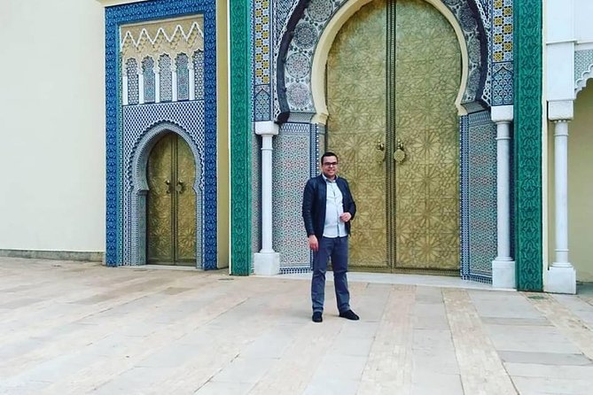 Discover Fez and its hidden secrets - Nejjarine Fountain and the craft of Fez