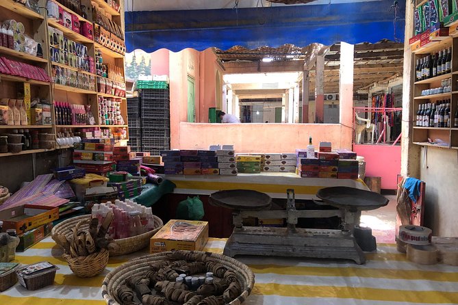 Discover Fez and its hidden secrets - Chouara Tannery, one of the tour’s strongest stops
