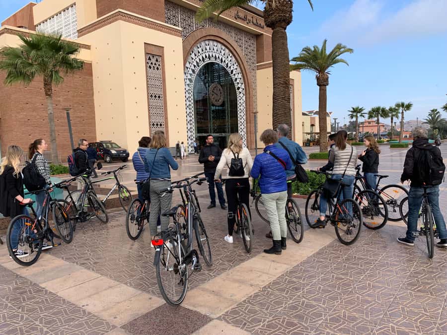 Dutch Bike Tour in Marrakech with Local Guide - Is $40 a fair price for three hours?